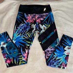 DoYouEven exotic print leggings
